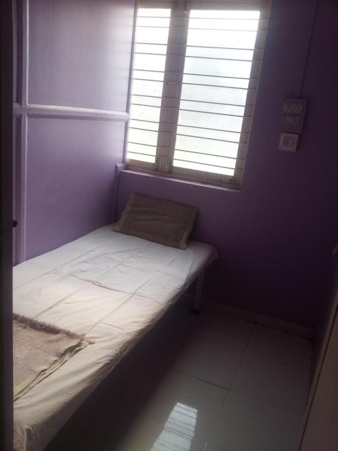 Shree Balaji Guest House Насик Номер фото